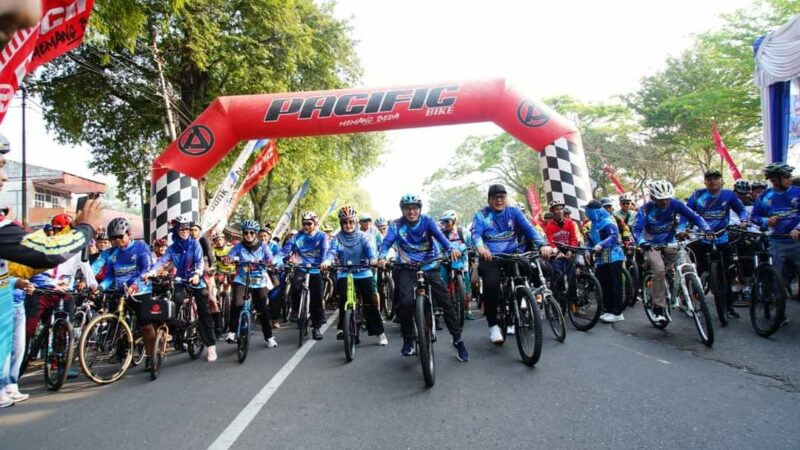 2.000 Pesepeda Ramaikan Gowes Bareng Luhak Nan Tuo 2