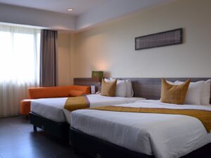Truntum Padang Usung  Promo Octobest Room dan Bajamba Express