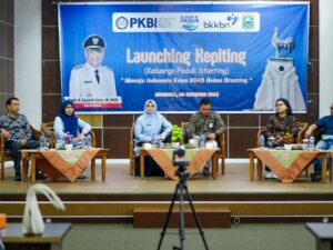 Lewat Program Kepiting, AQUA Berkontribusi Cegah Stunting di Kabupaten Solok