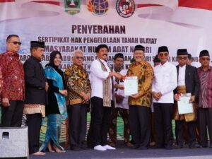 Tanah Ulayat di Sumbar Punya Sertifikat, Guspardi Gaus: Pertama Kali di Indonesia