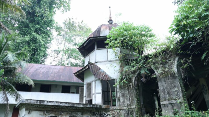 Masjid Tuo Ampang Gadang, Dibangun Sejak 1834 Kini Terabaikan