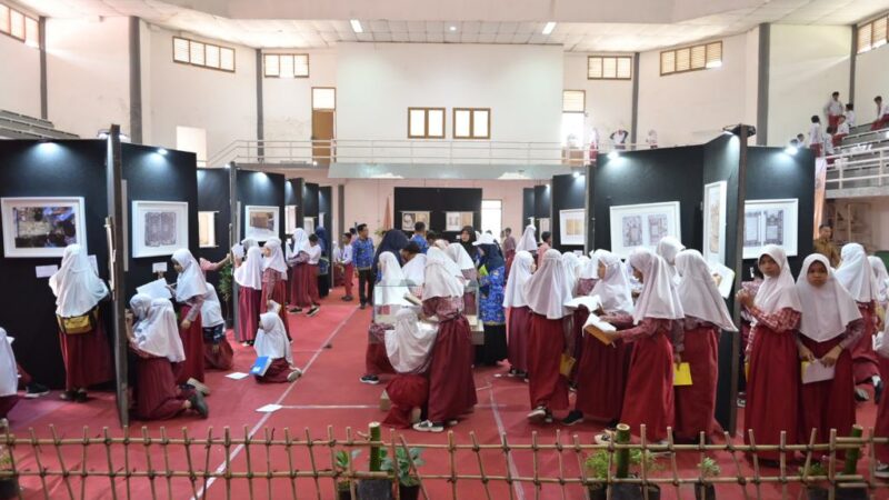 ICH Fest 2023: Hari Terakhir, Ratusan Pelajar Payakumbuh Kunjungi Pameran Naskah Kuno