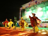 Buka Festival Multi Etnis, Hidayat: Semua Etnis Hidup Berdampingan di Sumbar