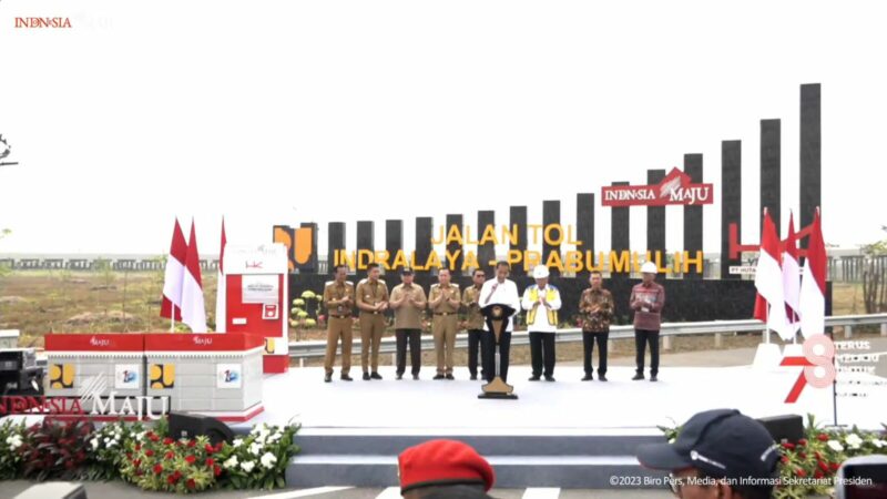 Resmikan Tol Indralaya-Prabumulih, Jokowi: Akan Meningkatkan Mobilitas Barang dan Jasa