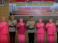 Direktur Lalu Lintas (Dirlantas) Polda Sumbar berganti dari Kombes Pol Hilman Wijaya kepada Kombes Pol Dwi Nur Setiawan.