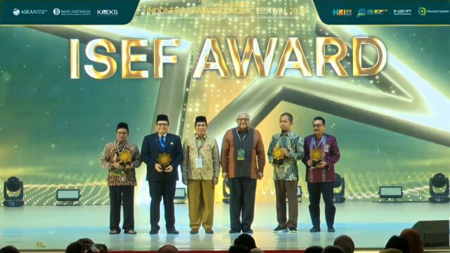 UUS Bank Nagari Raih Penghargaan ISEF Award 2023
