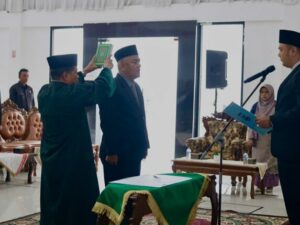 Kepala Badan Keuangan daan Aser Daerah (BKAD), Endi Nazir dilantik sebagai Penjabat Sekda Sijunjung oleh Bupati Sijunjung, Benny Dwifa Yuswir
