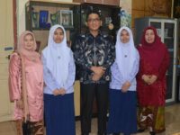 Siswa SMPN 1 Padang Ciptakan Pengawet Ikan dengan Bantuan Angin