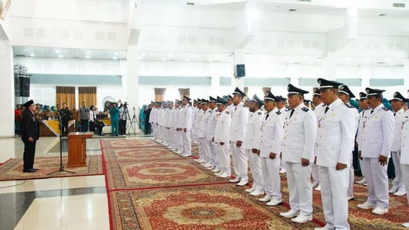 Bupati Tanah Datar Lantik 54 Wali Nagari, Ini Daftarnya