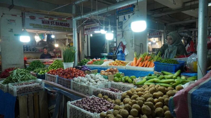 Pemko Padang Panjang Gelar Operasi Pasar Khusus Atasi Kenaikan Harga Pangan