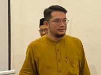 Ketua Umum Partai Ummat, Ridho Rahmadi kalah dalam perolehan suara pemilihan legislatif DPR RI di Dapil Sumatra Barat (Sumbar) I.