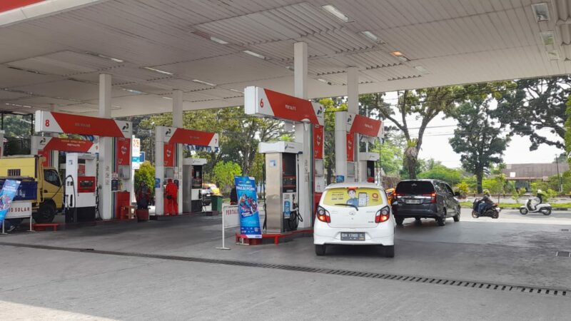 Solar Langka, Anggota Komisi VI DPR Sidak SPBU di Padang