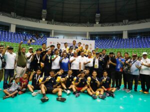 Penantian panjang selama 27 tahun akhirnya datang juga. Tim bola voli putra Sumbar memastikan akan tampil di Pekan Olahraga Nasional (PON)