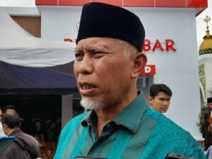 Keluarga Gubernur Sumbar Mahyeldi Maju Pemilu 2024, Anak di DPRD Provinsi Dapil 4, Istri DPR RI Dapil 1