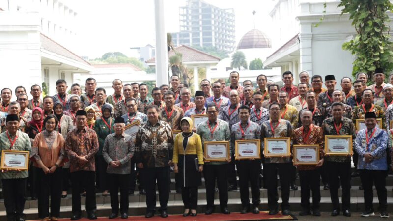 Pemko Padang menerima dana insentif fiskal kinerja tahun 2023 kategori penghapusan kemiskinan ekstrem dari pemerintah pusat Rp5,3 miliar