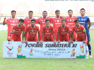 Tim Sepakbola Porwil Sumatra Barat (Sumbar) memastikan tiket ke final cabang olahraga (cabor) Sepakbola Pekan Olahraga Wilayah (Porwil)