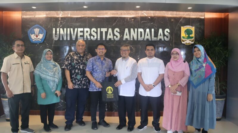 Implementasi Program Kerja, UI Lakukan Kunjungan ke Unand