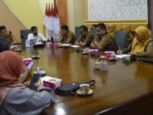 Pemko Padang dan UNAND Bahas Persiapan Halal Zone