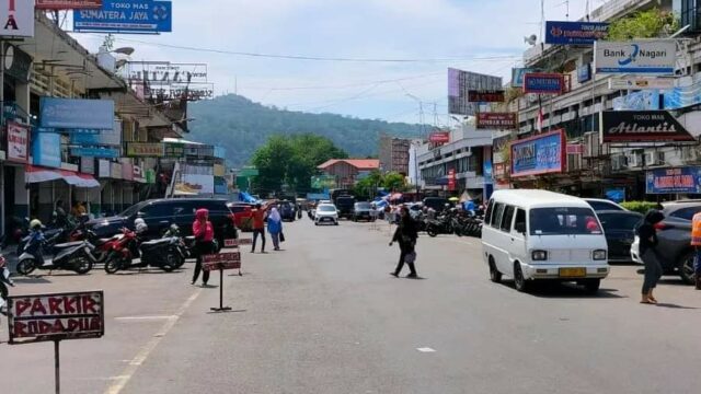 Pemkot Padang Tingkatkan Kualitas Pasar Tradisional dengan Sertifikasi SNI