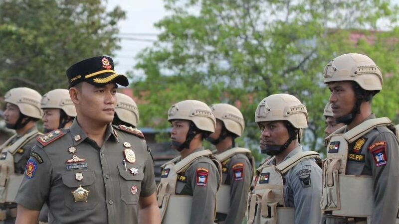 Satpol PP Padang Lakukan Apel Gelar Pasukan Siapkan Pengamanan Nataru
