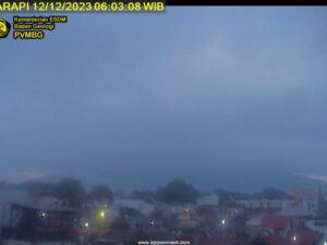 Pasca Erupsi Marapi Meletus 40 Kali, PGA Marapi Minta Waspadai Aliran Lahar