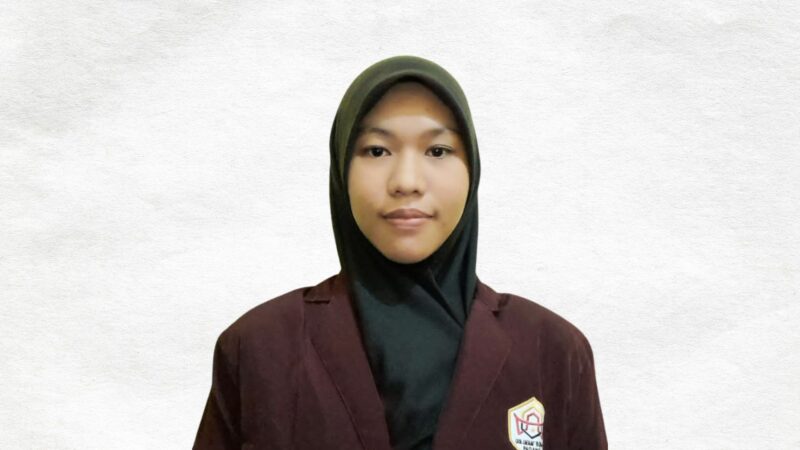 Artikel tentang Cara Berpikir Kritis Menangkal Hoaks Karya Siti Aisyah