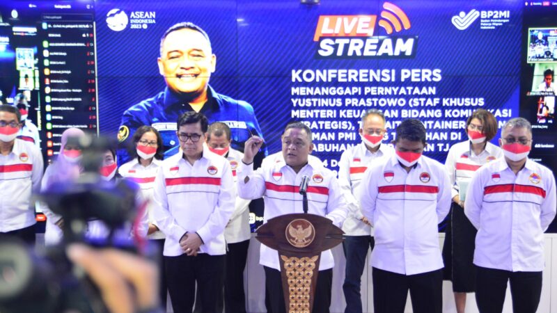 Kepala Badan Pelindungan Pekerja Migran Indonesia (BP2MI) Benny Rhamdani membantah pernyataan staf khusus Menkeu Yustinus Prastowo