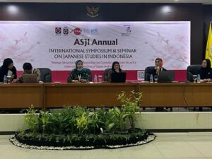 Dosen UBH, Diana Kartika Paparkan Efek Hyperconnected dalam Dunia Pendidikan