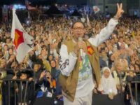 Konser Indonesia Maju 'Padang Panjang All in Prabowo-Gibran' Membludak