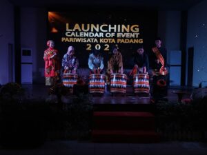 Pemko Padang Luncurkan Kalender Iven Pariwisata 2024, Simak 26 Iven Menarik