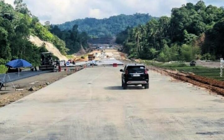 Kementerian Pekerjaan Umum dan Perumahan Rakyat (PUPR) terus mempercepat pembangunan Jalan Tol Trans Sumatra (JTTS) dari Lampung