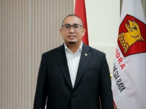Partai Gerindra telah menetapkan 11 bakal calon Gubernur (Cagub) dan sembilan calon Wakil Gubernur (Cawagub) di 11 provinsi pada Pilkada 