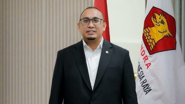Partai Gerindra telah menetapkan 11 bakal calon Gubernur (Cagub) dan sembilan calon Wakil Gubernur (Cawagub) di 11 provinsi pada Pilkada 