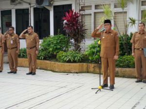 Wali Kota Padang, Hendri Septa mengharapkan kepada seluruh ASN di lingkungan Pemerintah Kota Padang untuk terus bekerja maksimal dalam