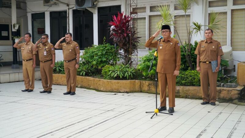 Wali Kota Padang, Hendri Septa mengharapkan kepada seluruh ASN di lingkungan Pemerintah Kota Padang untuk terus bekerja maksimal dalam