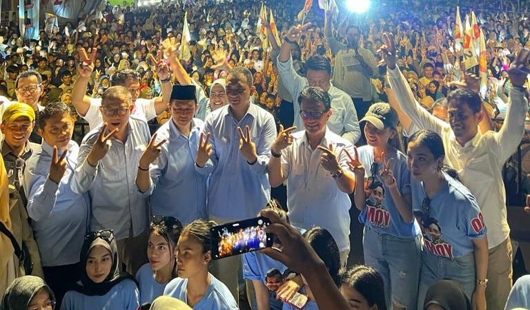 Tim Kampanye Daerah (TKD) Prabowo Subianto-Gibran Rakabuming Raka Sumatra Barat (Sumbar) memulai Konser Roadshow Indonesia Maju Prabowo