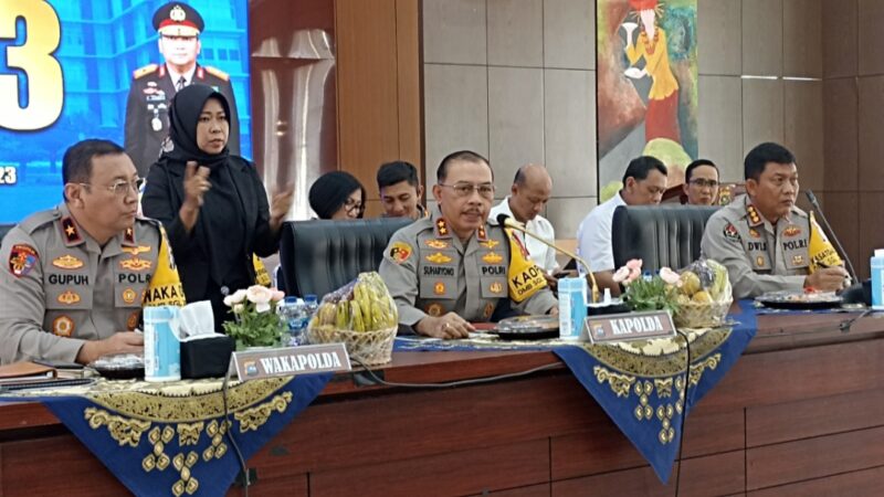 Kapolda Sumbar Irjen Pol Suharyono mengatakan bahwa terjadi peningkatan angka penyelesaian kasus kriminal selama 2023. Termasuk tindak pidana