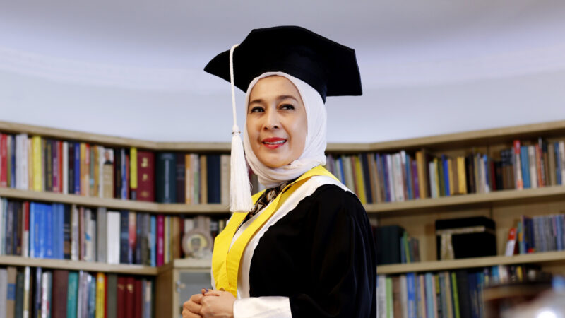Mengenal Prof Diana Kartika, Rektor Perempuan Pertama Universitas Bung Hatta