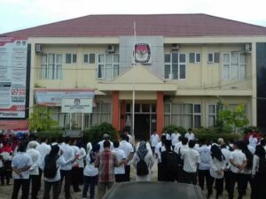 Komisioner KPU Padang, Jefri Hariyanto mengatakan, terkait pelaksanaan kampanye akbar di Pilkada Padang, para calon kepala daerah