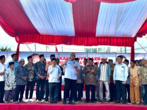 Forum Ulama Sumatra Barat (Sumbar) mengalihkan dukungannya dari pasangan Anies Baswedan-Muhaimin Iskandar ke Prabowo Subianto-Gibran