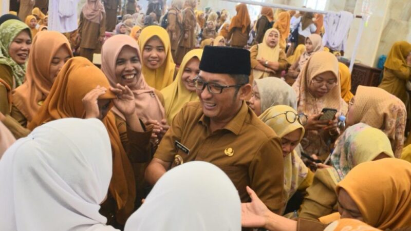 Sebanyak 2.331 guru honor bakal diangkat sebagai Pegawai Pemerintah dengan Perjanjian Kerja (PPPK) di lingkungan Pemko Padang.