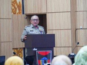 Sekda Padang Andree Algamar dorong ASN di lingkungan Pemko Padang untuk memberikan pelayanan publik yang efektif dan efisien kepada