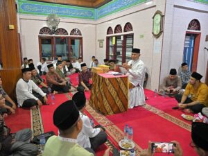 Kunjungi Masjid Nurul Ikhlas Sijunjung, Gubernur Serahkan Bantuan Rp75 Juta