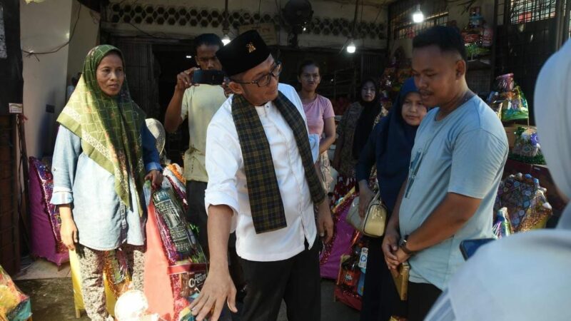 Sidak Parsel Jelang Lebaran, Tim Gabungan Temukan Minuman Kedaluwarsa