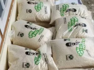 Bantuan beras dari Badan Amil Zakat Nasional (Baznas) Kota Bukittinggi, belakang menjadi sorotan. Di media sosial, heboh bantuan itu karena