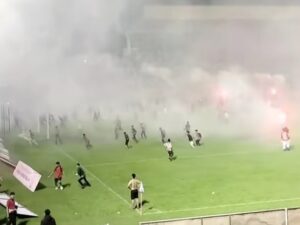 Pihak Manajemen dan Panpel Semen Padang FC menanggapi terkait sanksi yang diberikan Komite Disiplin PSSI kepada tim Kabau Sirah atas