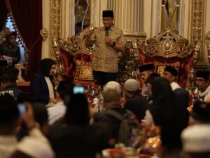 Cerita Buyung dan Kijang Innova Kreditan yang Antarkan Anies