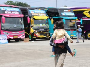 Sebanyak 722 unit bus disiapkan Direktorat Jenderal Perhubungan Darat (Ditjen Hubdat) Kementerian Perhubungan (Kemenhub) untuk program mudik