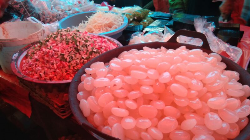 Ramadan Penuh Berkah, Pedagang Takjil Raup Omzet Ratusan Ribu Sehari