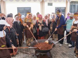 Momen HUT ke 51 KPN Balaikota, Giat Sentra Rendang Diresmikan
